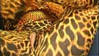 Crazy spandex girl teasing sex porn video